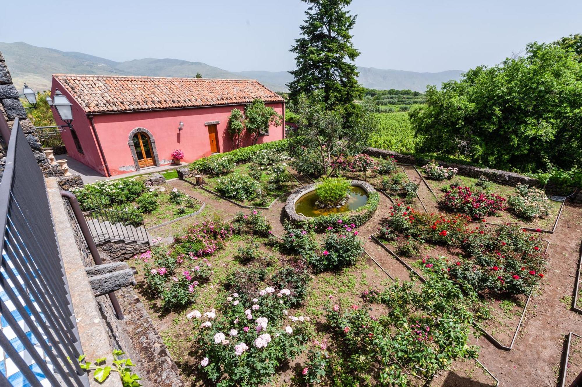 Terrazze Dell'Etna - Country Rooms And Apartments Randazzo Exterior foto
